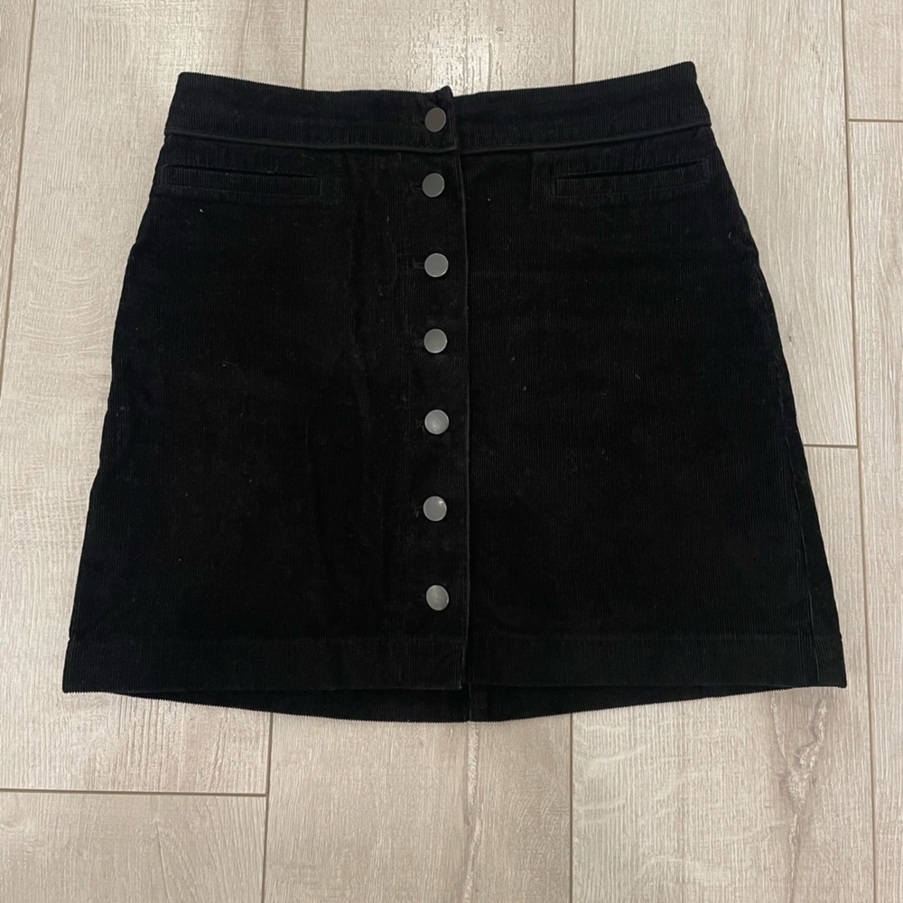 Wilfred Free “Karmen Skirt” corduroy mini size 6